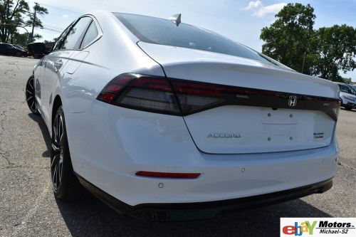 2023 honda accord 2.0l touring-edition(gas-electric-hybrid)