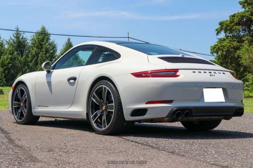 2019 porsche 911 carrera