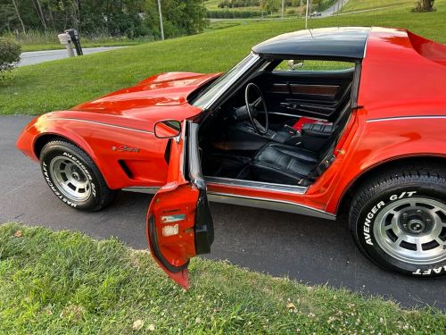 1975 chevrolet corvette