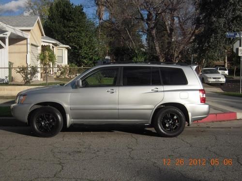 Excellent 2002 toyota highlander silver