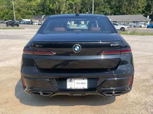 2024 bmw 760i xdrive executive pkg bmw theater screen w/136k msr