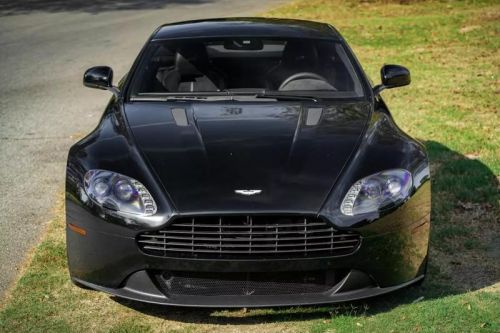 2015 aston martin vantage v8 gt coupe 2d