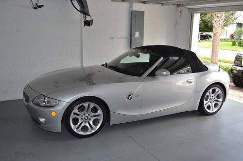 2005 bmw z4 3.0i - 42k miles