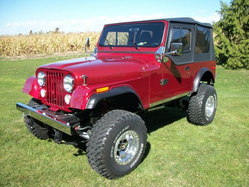 1979 cj7 jeep  5.3l gm fuel injected v8