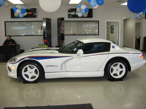 1996 dodge viper base convertible 2-door 8.0l