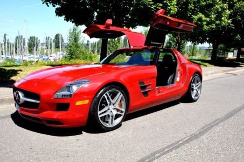 2011 sls amg pristine condition, 1 owner, priced best on market, loaded 208k