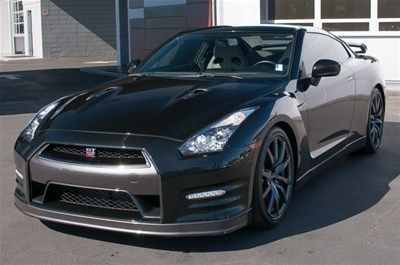 2012 gtr black premium package