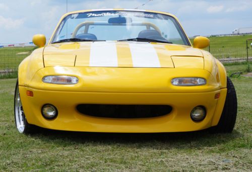 1992 mazda miata, v8 monster miata, sunburst yellow, under 2000 miles