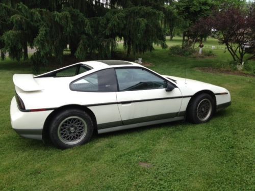 1987 pontiac fiero gt coupe 2-door 2.8l