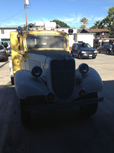 1936 ford !0 wheel truck