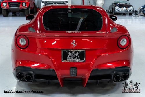 2016 ferrari f12berlinetta 2dr coupe