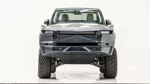 2023 rivian r1t launch edition awd 4dr crew cab 4.5 ft. sb