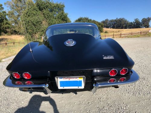 1966 chevrolet corvette 2 dr coupe