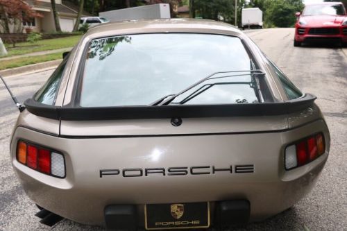 1984 porsche 928