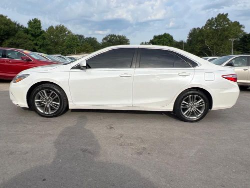 2015 toyota camry se