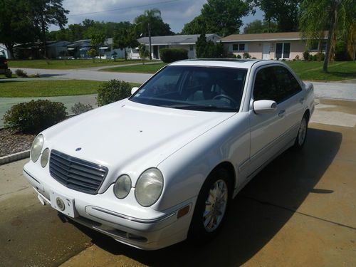 Mercedes benz e320 automatic, white, year 2000, 136k miles