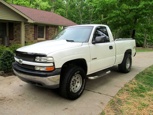 2000 chevrolet silverado 1500 base standard cab pickup 2-door 4.3l