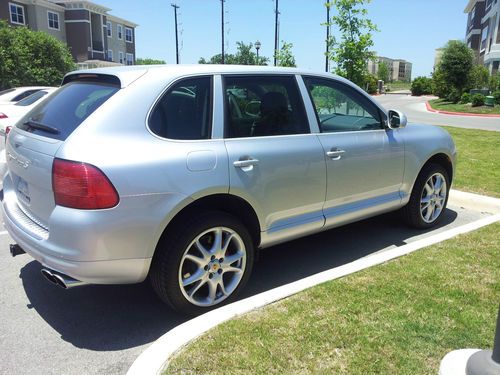 2006 porsche cayenne turbo s sport utility 4-door 4.5l