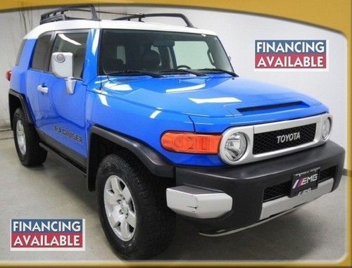 Blue fj cruiser v6 awd 4x4 auto trailer hitch 70k miles clean carfax 1 owner