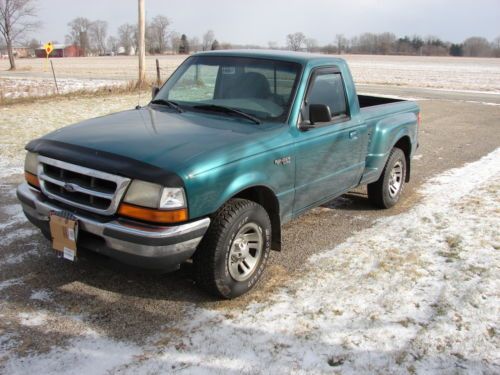 1998 ford ranger xlt standard cab pickup 2-door 2.5l