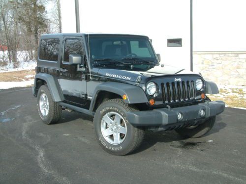 2011 jeep wrangler rubicon sport utility 2-door 3.8l witb nav and hardtop