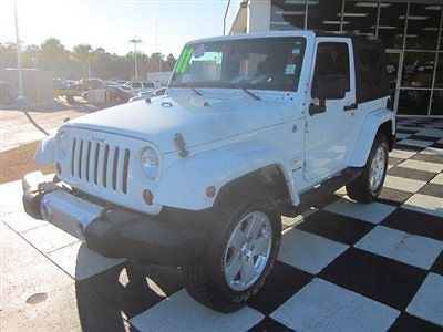 4wd 2dr sahara low miles suv manual gasoline 3.8l smpi v6 bright white clear coa