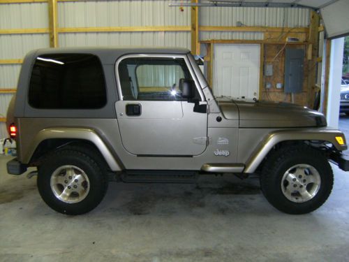 2003 jeep wrangler sahara 4x4