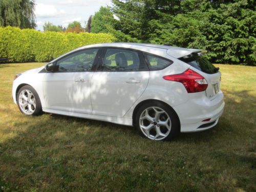 2013 ford focus st hatchback 4-door 2.0l