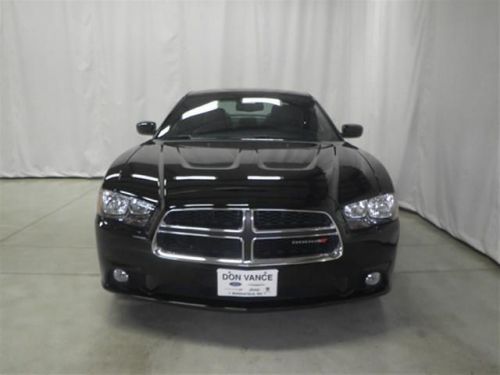 2014 dodge charger sxt