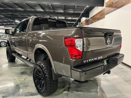 2019 nissan titan platinum