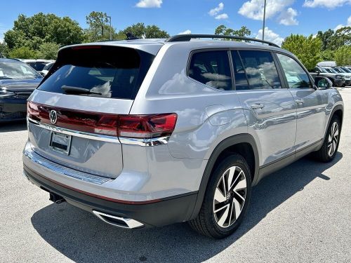 2024 volkswagen atlas 2.0t se w/technology