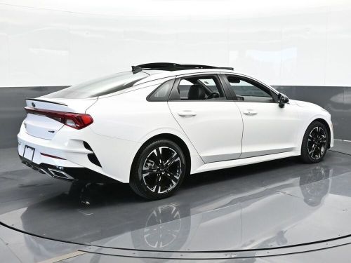 2021 kia k5 gt-line