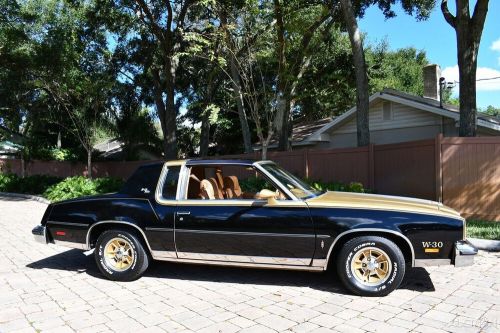 1979 oldsmobile hurst t-tops hurst w30 very rare 2400 mile&#039;s