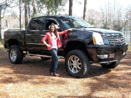 2007 chevrolet silverado 1500 crew cab z-71 lifted escalade "ext" clone! unique!