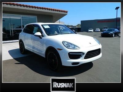 2011 porsche cayenne turbo certified pre owned!