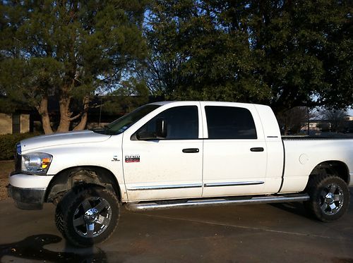 2007 dodge ram 2500 slt megacab pickup 4-door 5.9l