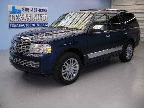 We finance!!!  2007 lincoln navigator roof nav tv heated leather thx texas auto