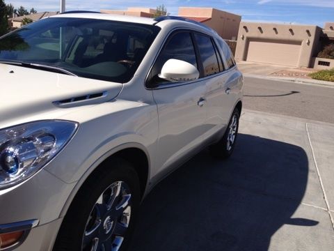 2009 buick enclave cxl sport utility like new low miles awd 6 cyl automatic