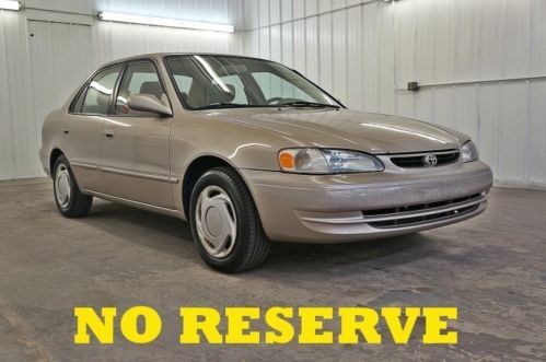 1998 toyota corolla nice clean gas saver runs great wow no reserve auction!!!