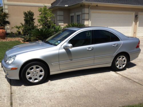 2006 c280 mercedes benz in great shape