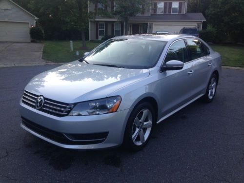 2013 vw passat tdi, diesel, 13k miles only, very clean car, cool look