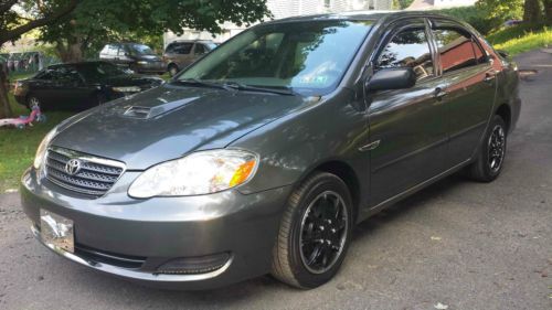 2008 toyota corolla ce sedan 4-door 1.8l well maintained.