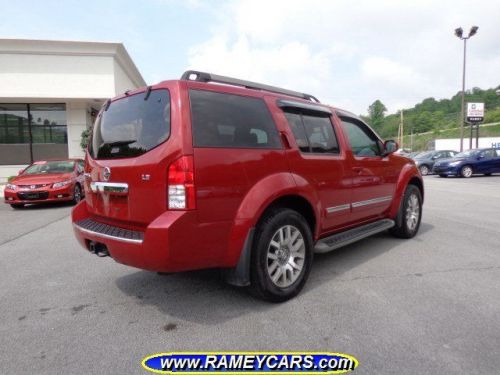 2011 nissan pathfinder le