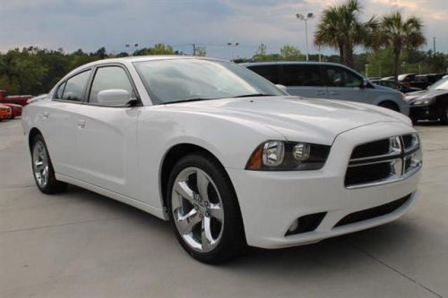 2014 dodge charger sxt