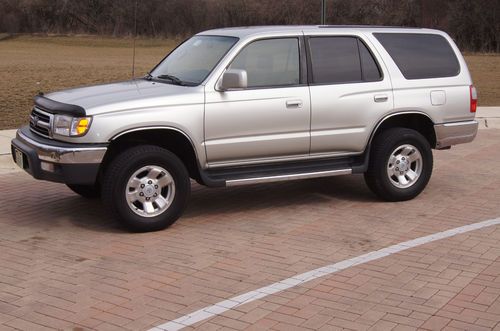 1999 toyota 4runner sr5 sport utility 4-door 3.4l