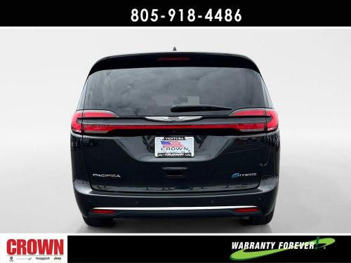 2022 chrysler pacifica hybrid touring l