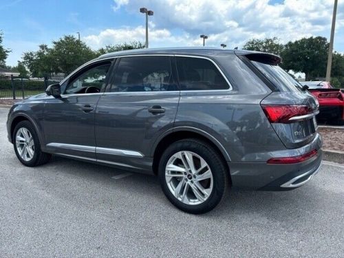 2022 audi q7 premium plus - new $70,965.00