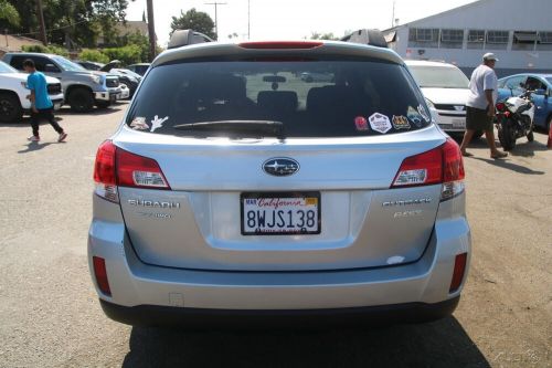 2013 subaru outback 2.5i premium