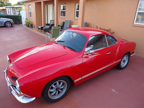 Volkswagen karmann ghia red beautifully restored (1969)