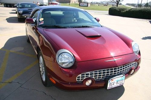 2004 merlot ford thunderbird convertible  3.9l - 1 owner - 16250miles